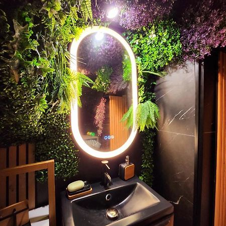 Jungle House Avec Jacuzzi A 10 Min De Disneyland -Taille Chambre- Conde-Sainte-Libiaire Экстерьер фото